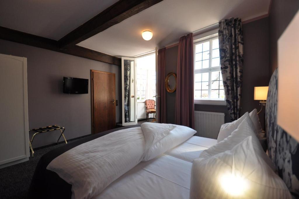 Hotel Schmuckkaestchen Miltenberg Room photo